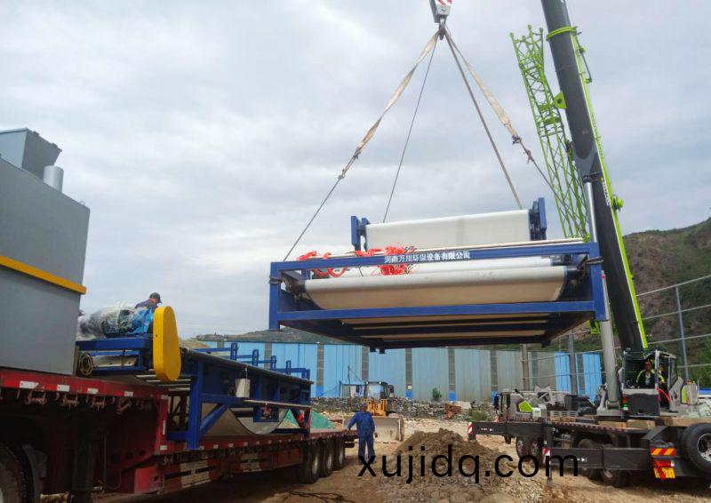 靈寶汚泥(ni)脫(tuo)水(shui)